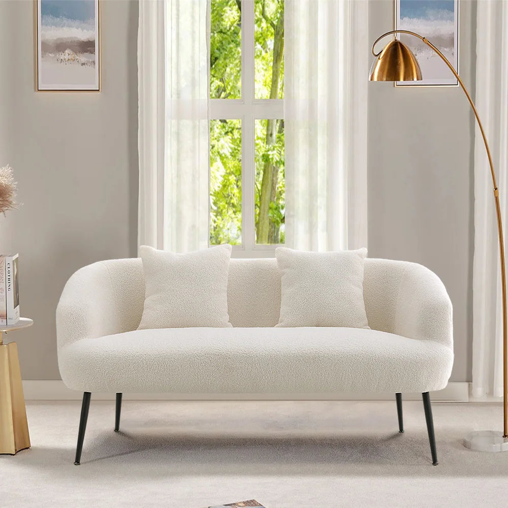 Margaret Loveseat – Cloud-Like Softness, Contemporary Charm